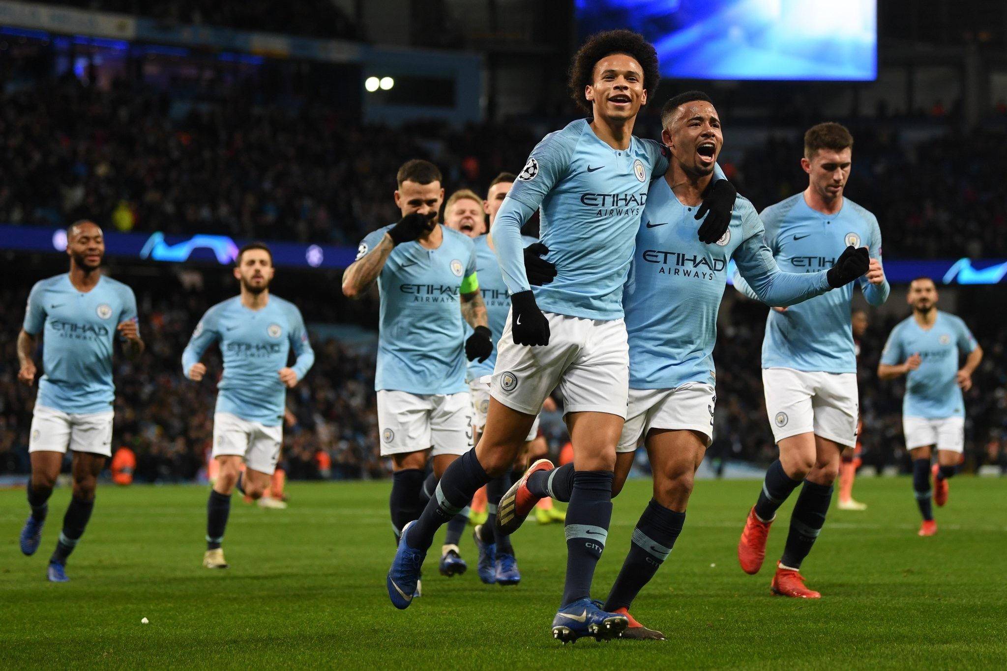 在球场上不 在球场上不