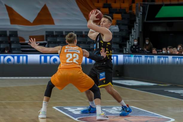 打安赛龙以 打安赛龙以